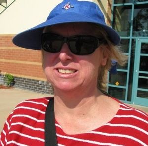 Meet your Posher, Esther